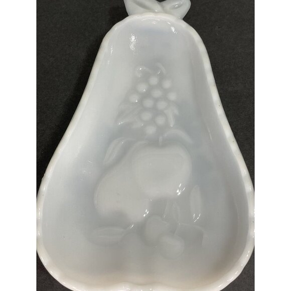 Vintage 1950s Hazel Atlas Pear Shaped Milk Glass Candy Dish - Picture 2 of 6